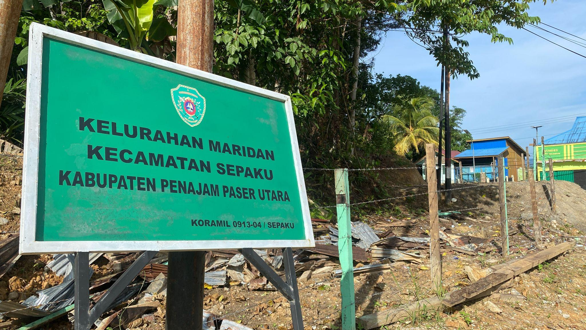 Lokasi halte tua milik PT  ITCHI yang sempat dibersihkan dan dirapikan, tapi kemudian dihancurkan kembali. (Muhibar Sobary)